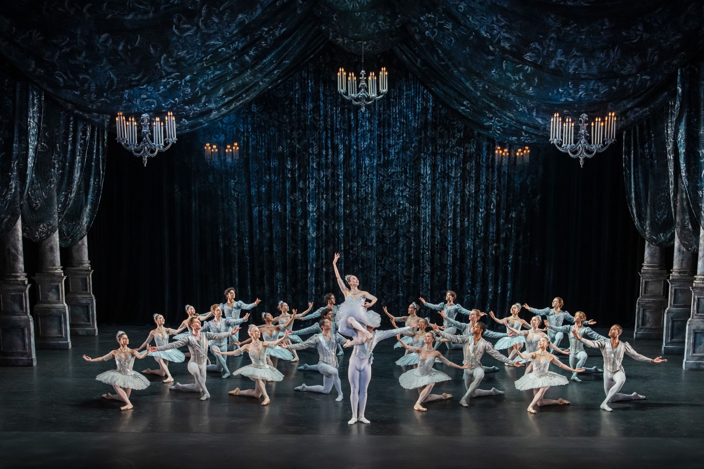 Birmingham Royal Ballet in George Balanchine’s <i>Theme and Variations</i> &copy; Johan Persson