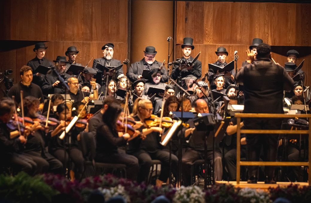 The Crossing and the Philadelphia Orchestra &copy; Jordan August Photography, Courtesy of Highmark Mann
