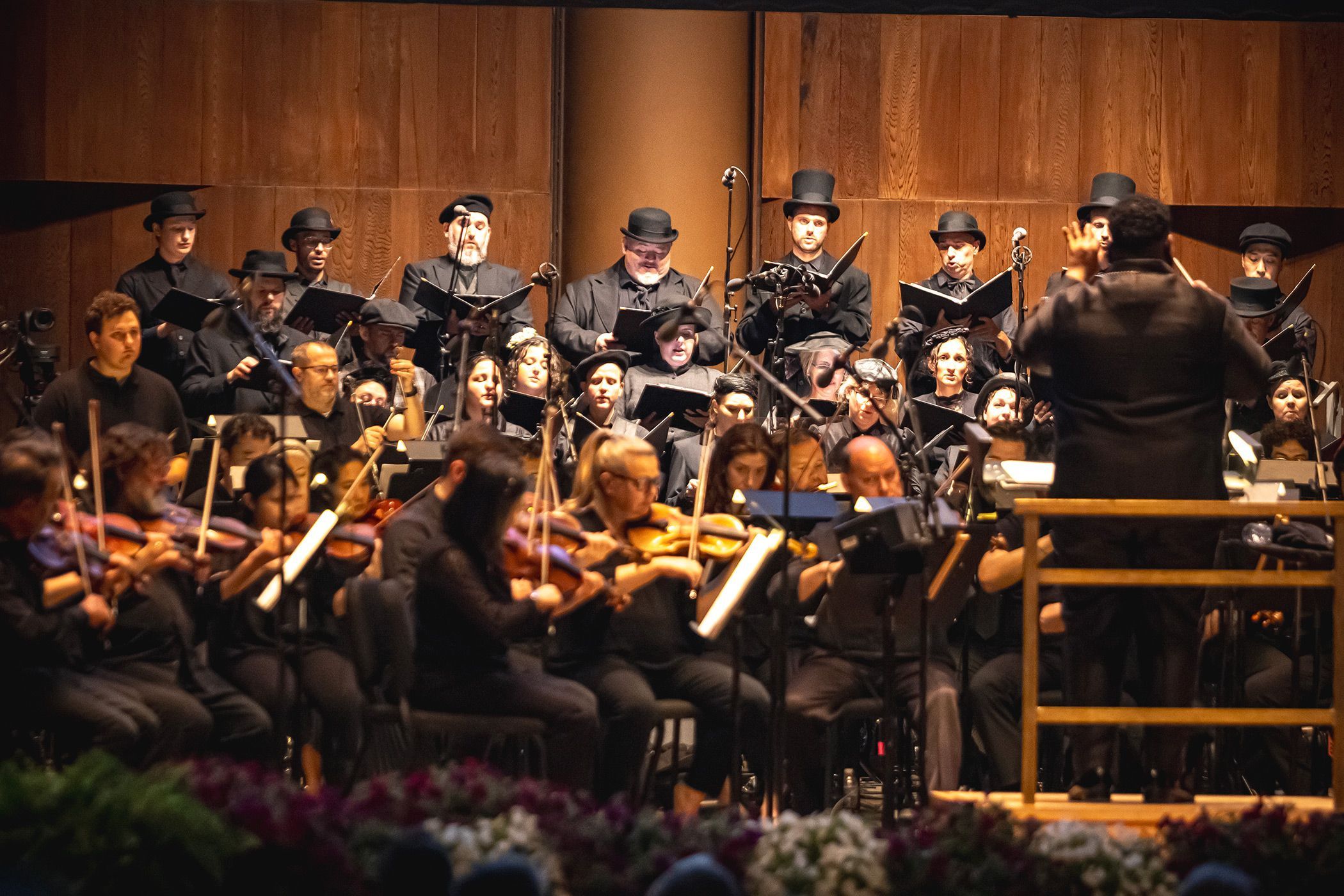 The Crossing and the Philadelphia Orchestra &copy; Jordan August Photography, Courtesy of Highmark Mann