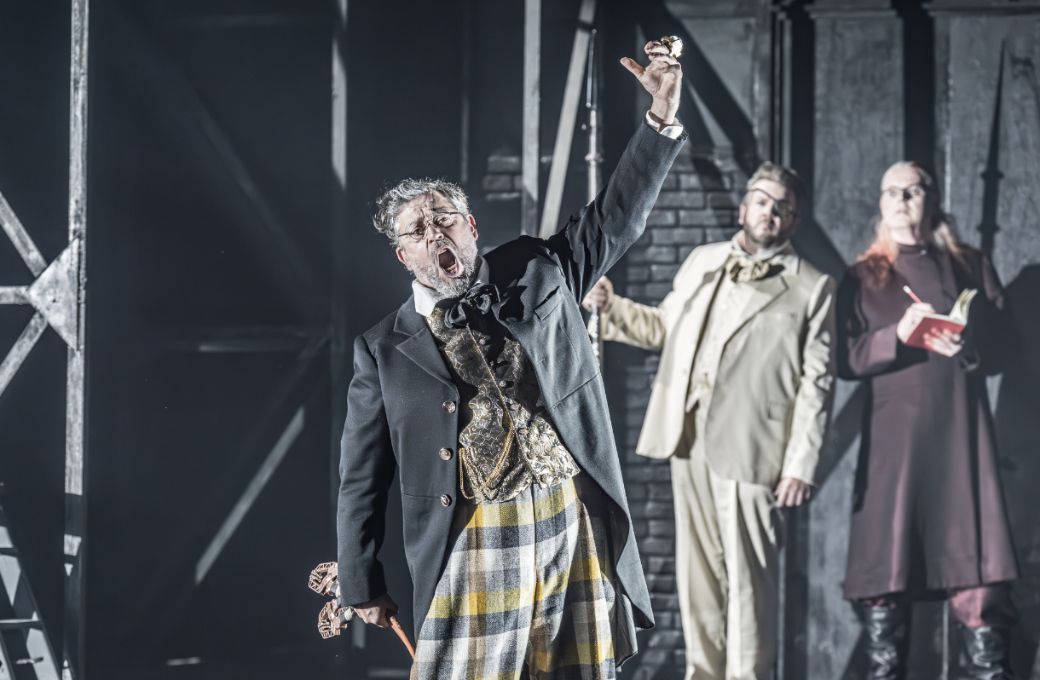 David Stout (Alberich), James Rutherford (Wotan) and Mark Le Brocq (Loge) © Marc Brenner