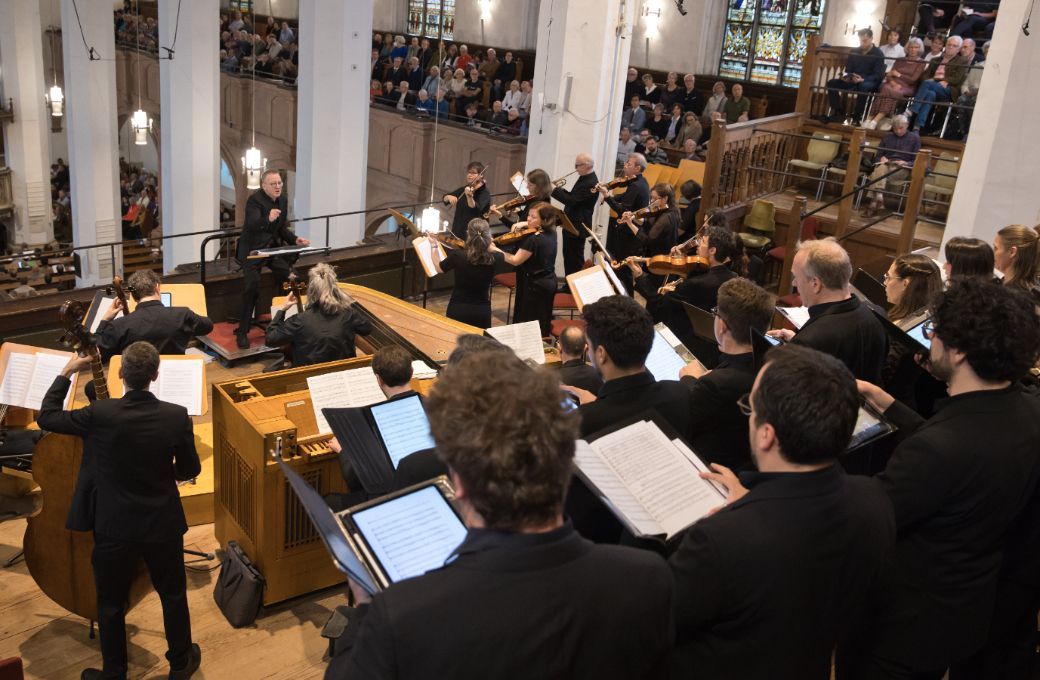Chor und Orchester der J. S. Bach-Stiftung mit Rudolf Lutz &copy; Bachfest Leipzig | Gert Mothes