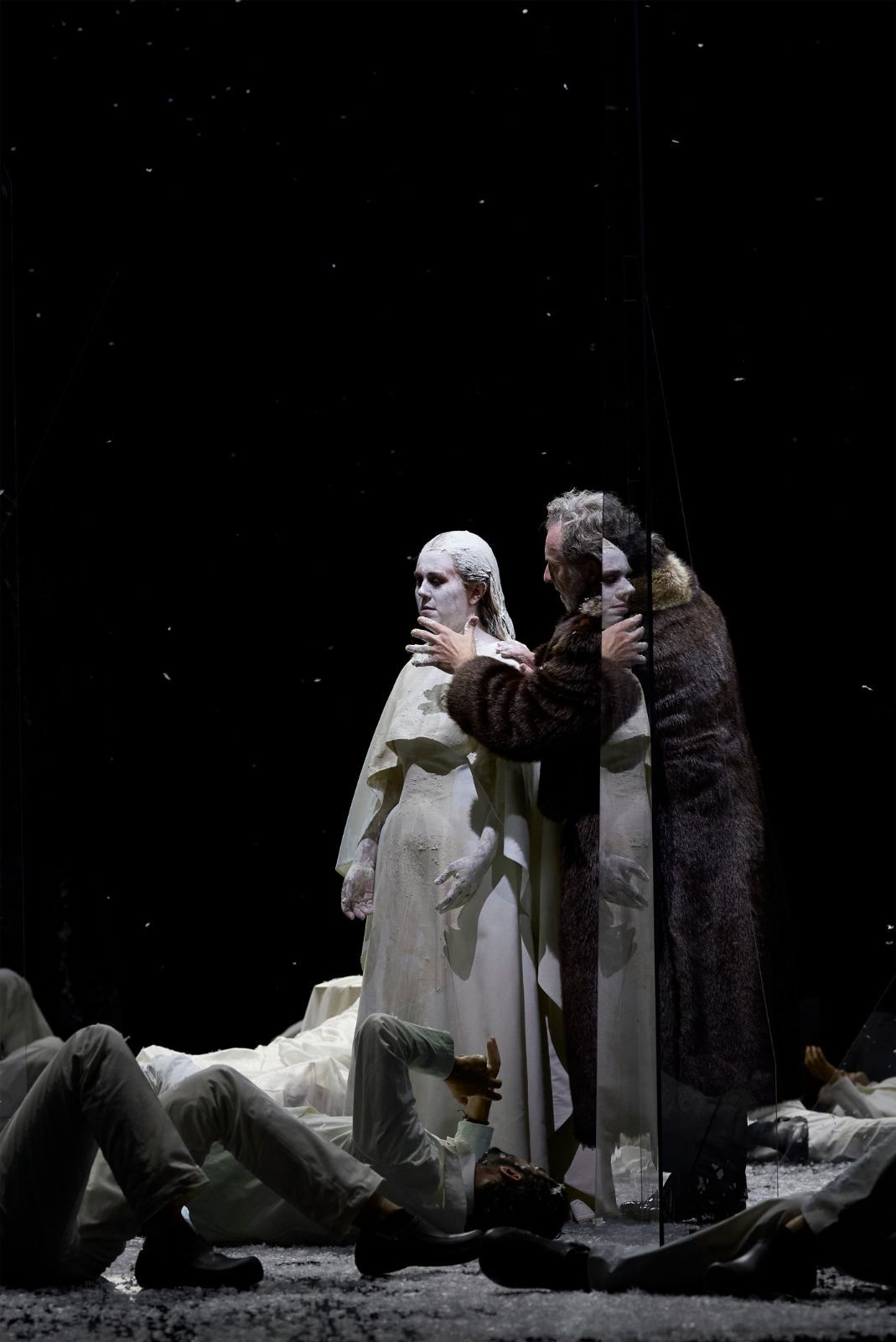 Christina Nilsson (Elisabeth) und Christian Gerhaher (Wolfram von Eschenbach) &copy; Herwig Prammer