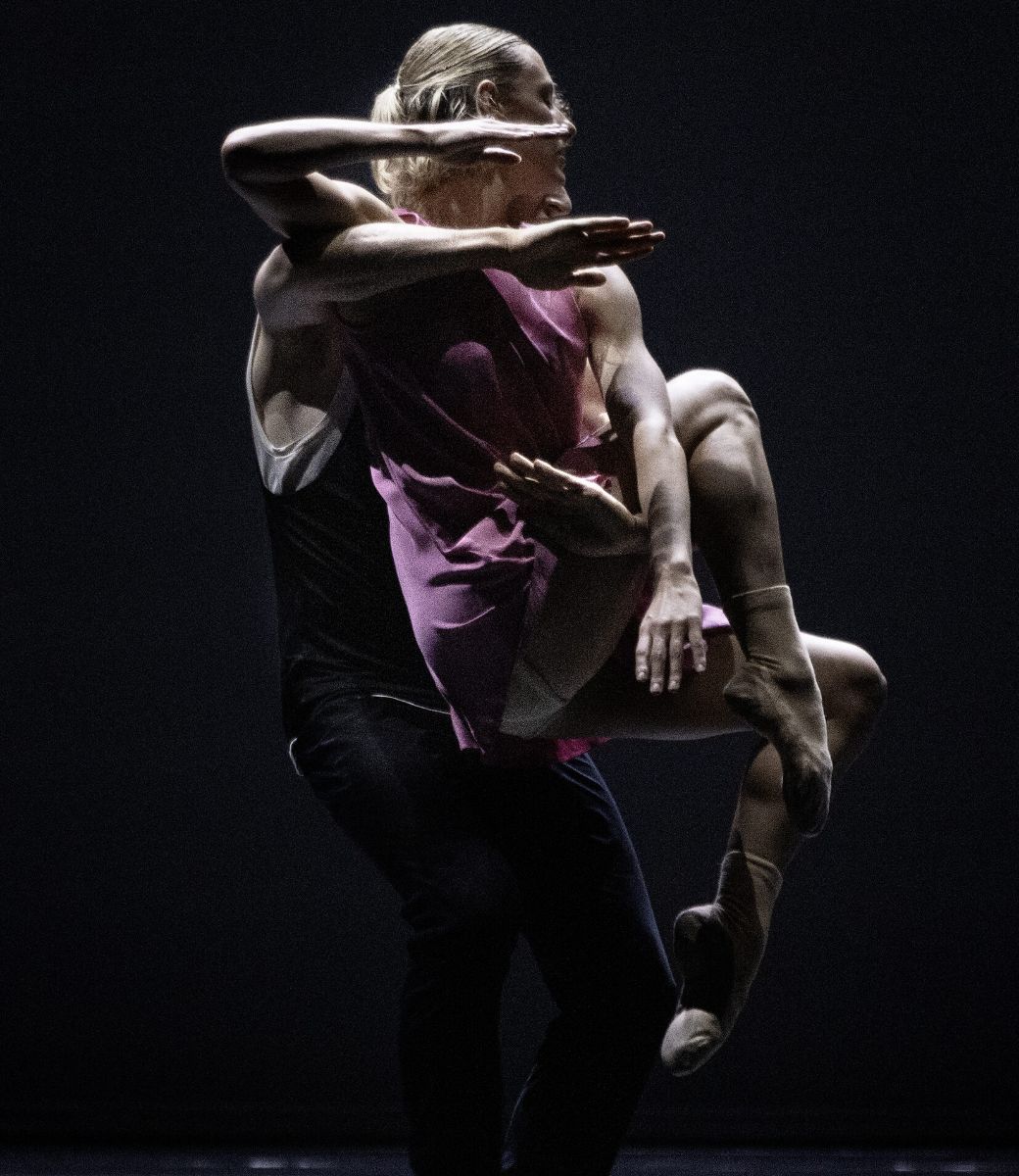 Allison McGuire and partner in William Forsythe’s <i>Quintett</i> &copy; Phile Deprez