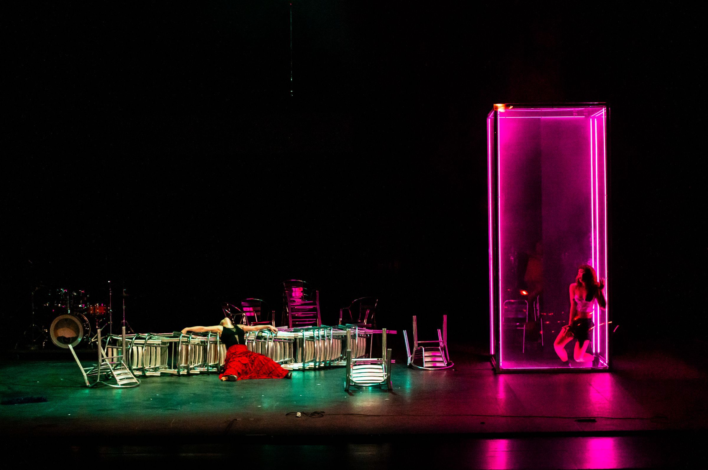 Rocío Molina in <i>Calentamiento</i> © Simone Fratini