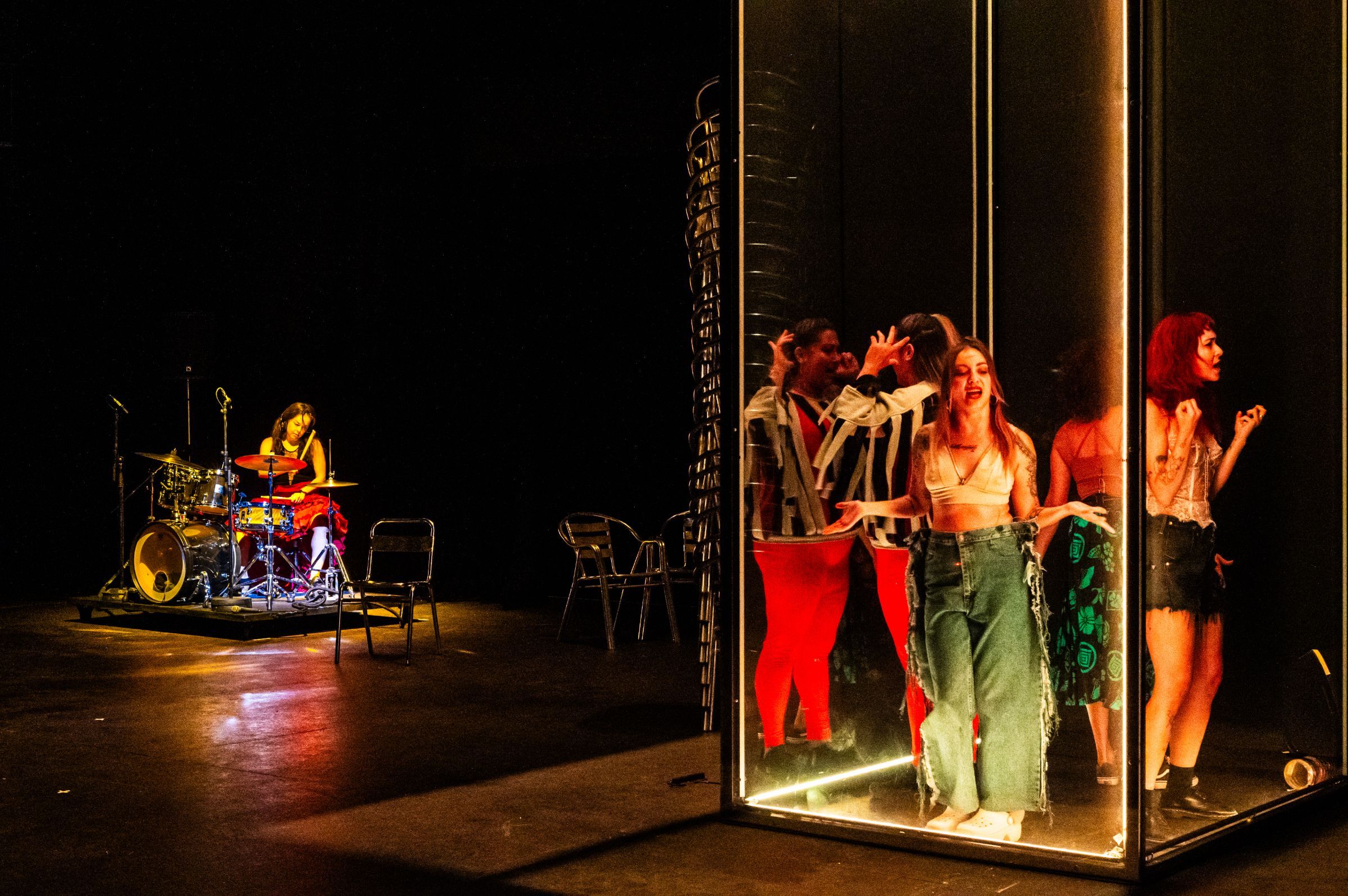 Rocío Molina’s <i>Calentamiento</i> © Simone Fratini
