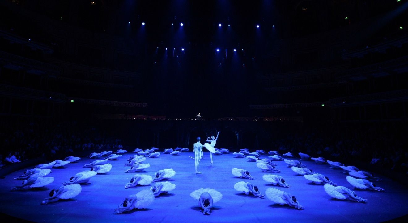 English National Ballet in Swan Lake in-the-round &copy; Laurent Liotardo