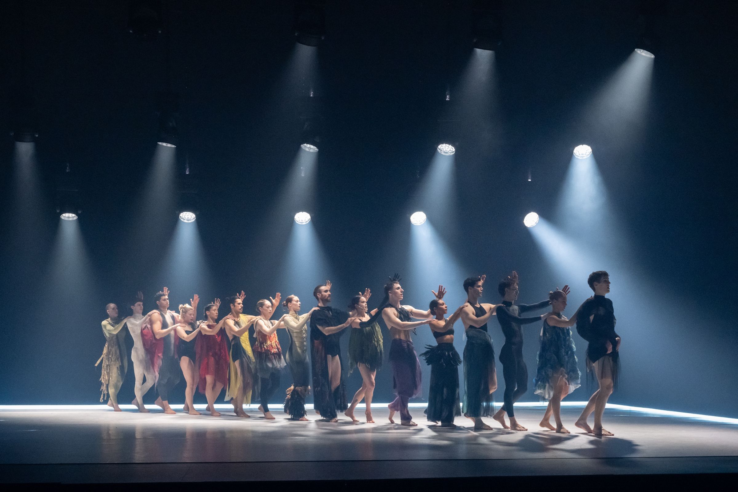 Sydney Dance Company in Melanie Lane’s <i>Love Lock</i> © Wendell Teodoro