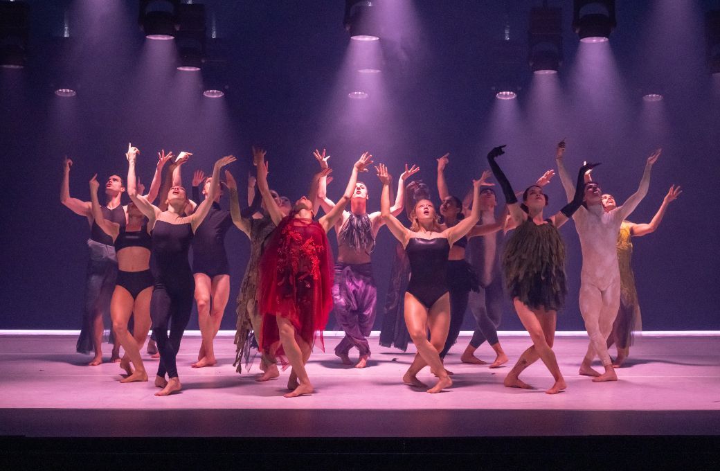Sydney Dance Company in Melanie Lane’s <i>Love Lock</i> © Wendell Teodoro