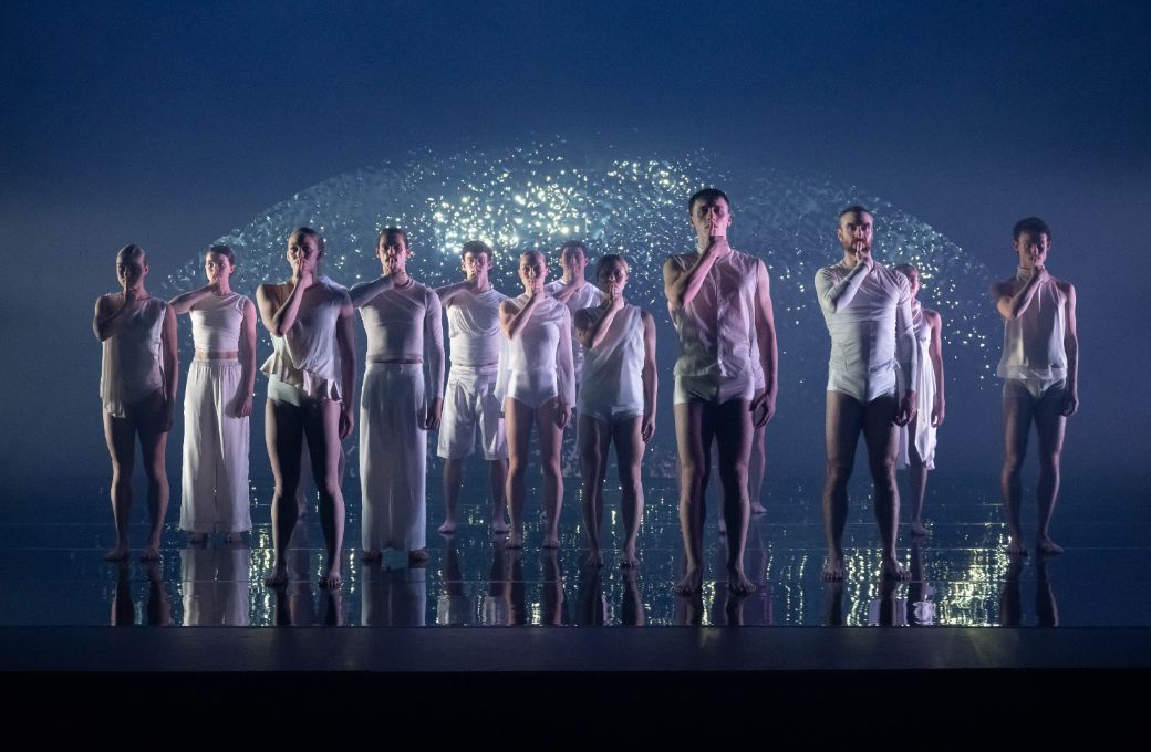 Sydney Dance Company in <i>The Journey Itself Is Home</i> by Rafael Bonachela © Wendell Teodoro