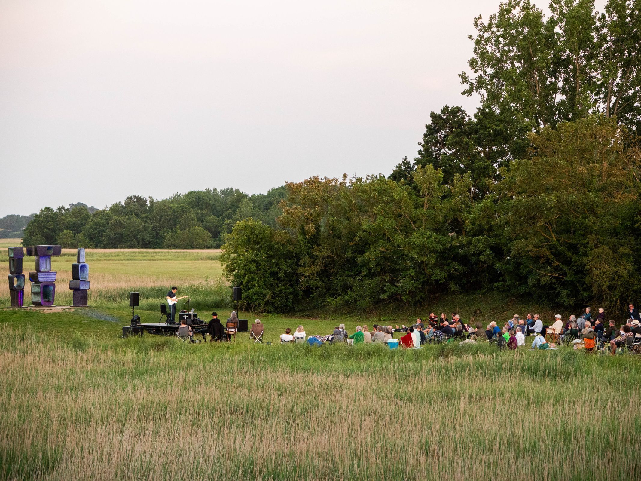 Sean Shibe on the Hepworth Lawn &copy; Marcus Roth