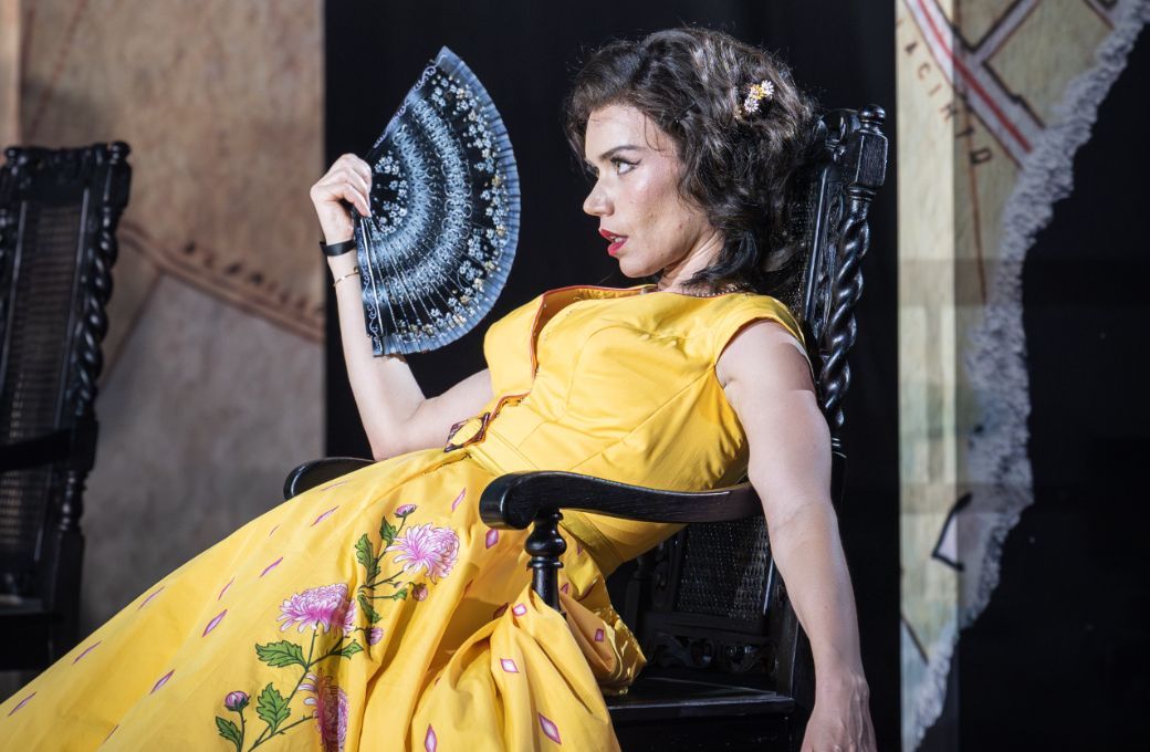 Ginger Costa-Jaclson (Rosina) &copy; Marc Brenner