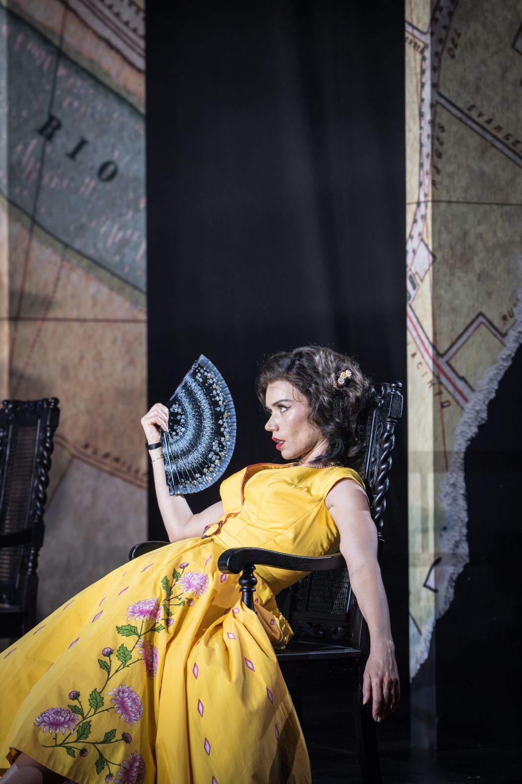 Ginger Costa-Jaclson (Rosina) &copy; Marc Brenner