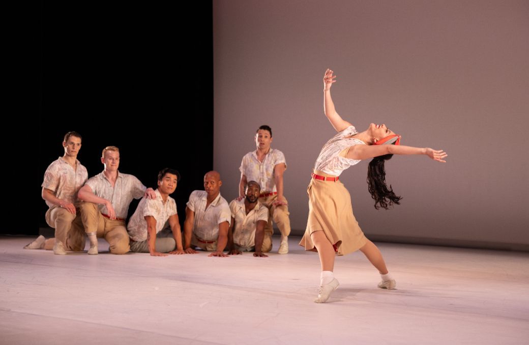 Payton Primer and Paul Taylor Dance Company in <i>Company B</i> © Jamie Kraus