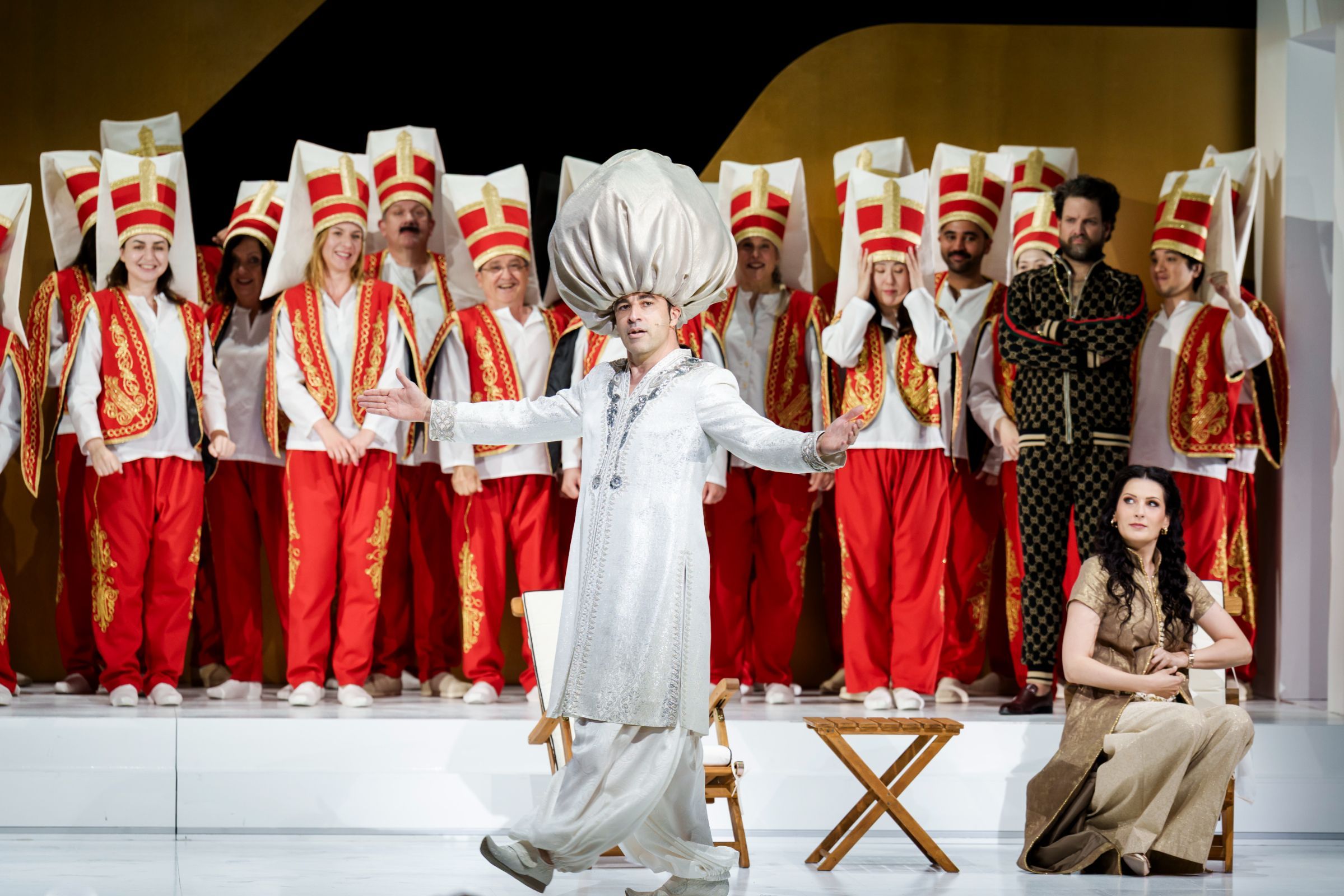 Bülent Ceylan (Bassa Selim), David Steffens (Osmin) and Adela Zaharia (Konstanze) © Stephan Rabold