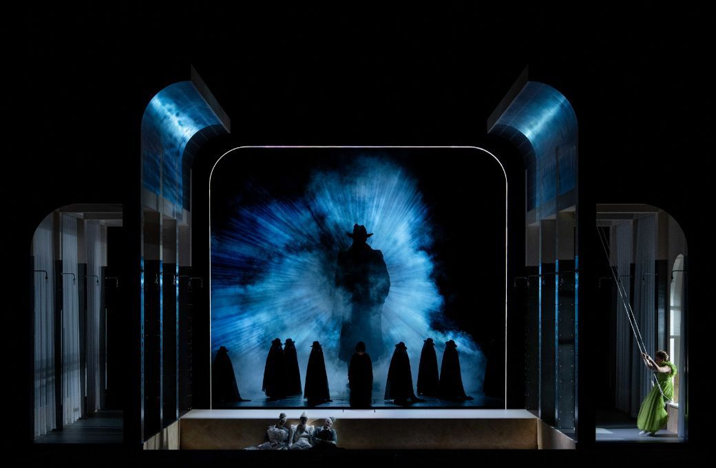 <i>Elektra</i> at the New National Theatre Tokyo © Rikimaru Hotta