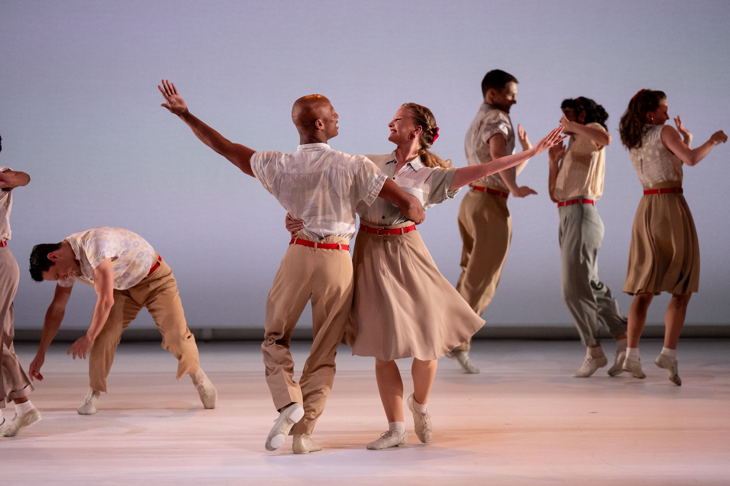 Patrick Gamble and Elizabeth Chapa in <i>Company B</i> © Grace Copeland