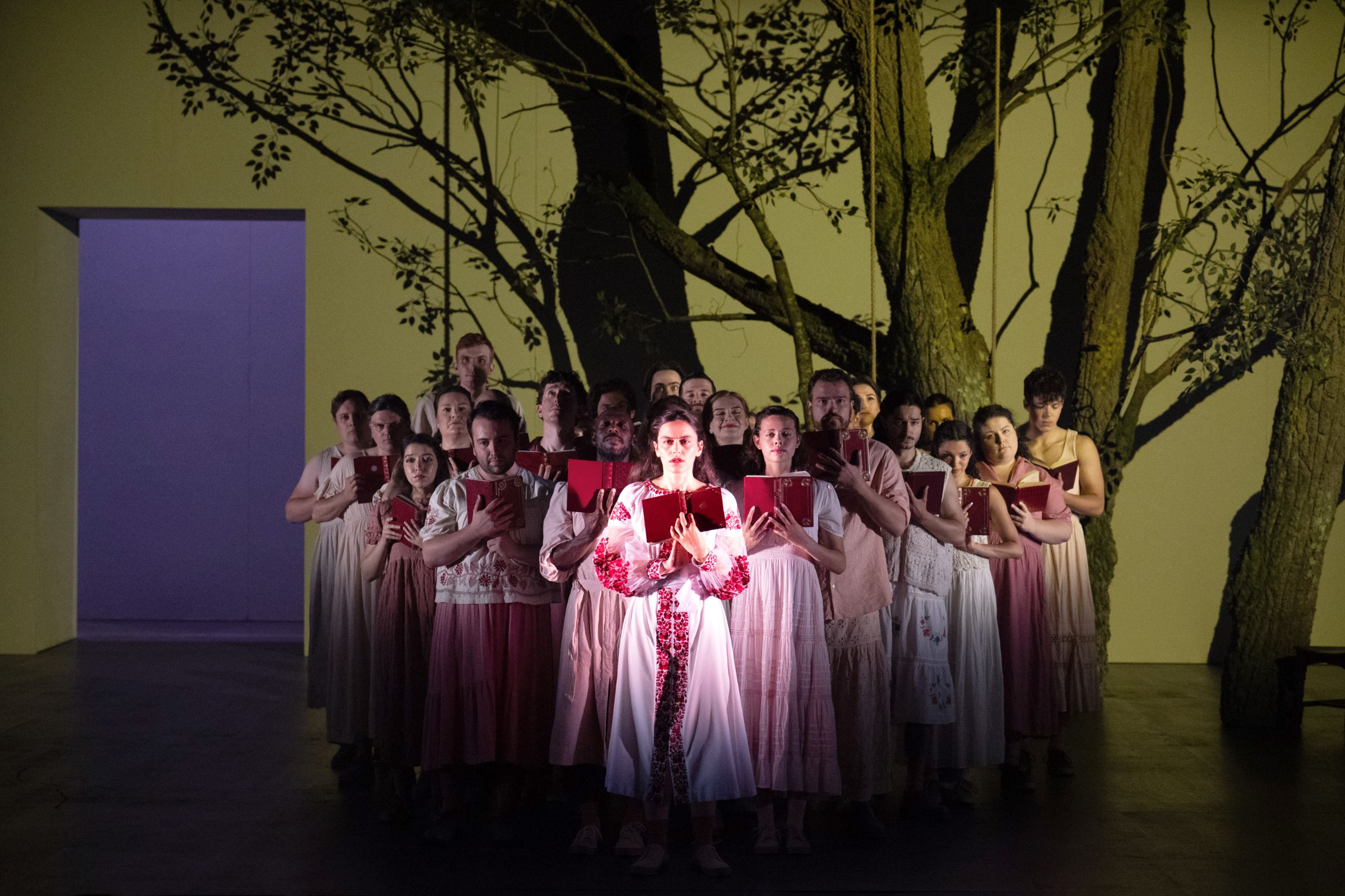 Ruzan Mantashyan’s compelling Tatyana makes the Grange Festival’s <i>Eugene Onegin</i> unmissable © Richard Hubert Smith
