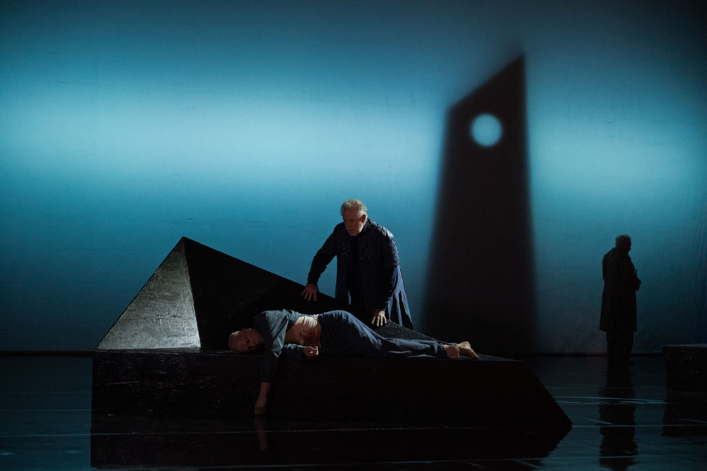 Peter Wedd (Tristan), Robert Hayward (Kurwenal) and Peter Bronder (Shepherd) &copy; Matthew Williams-Ellis