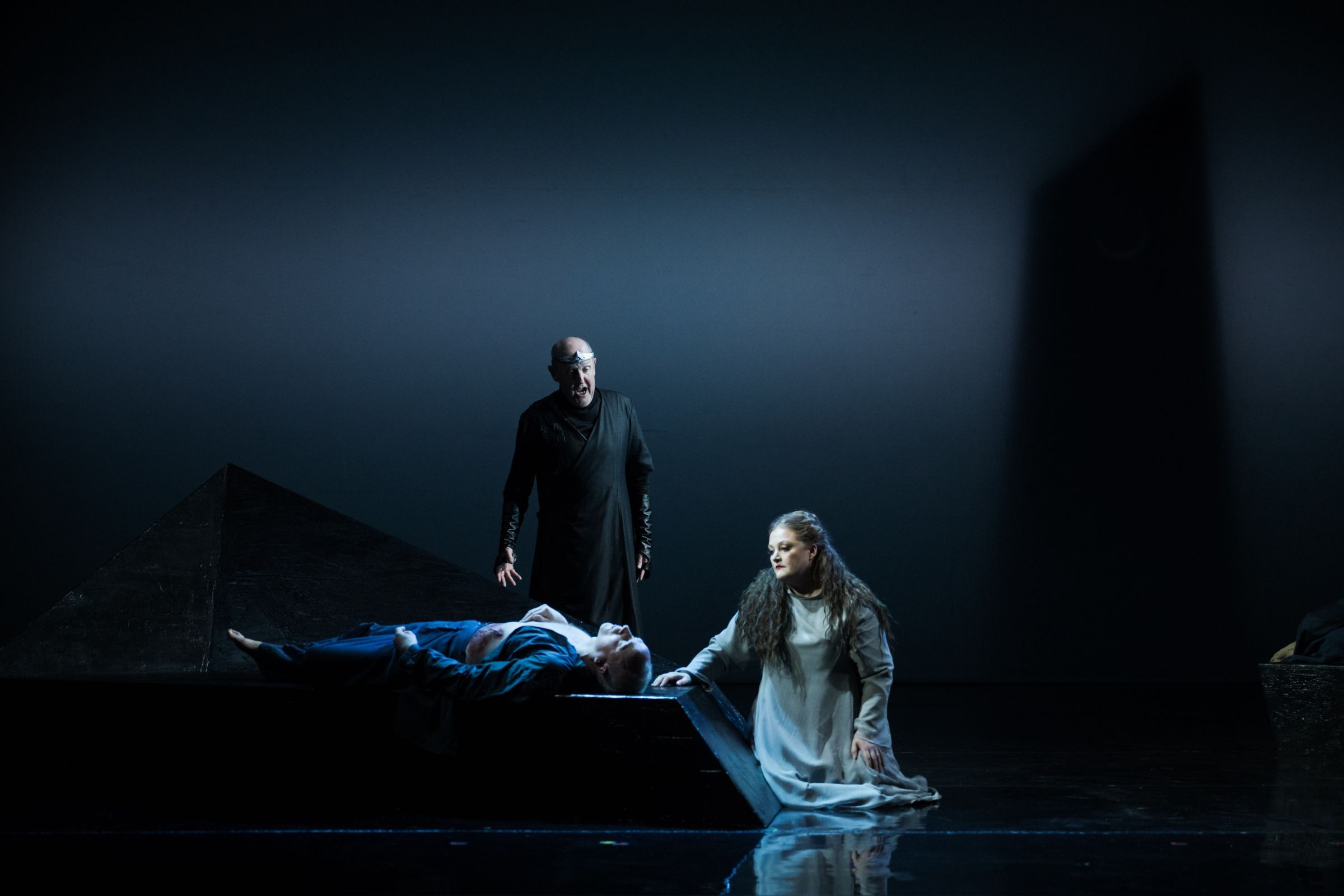 Peter Wedd (Tristan), Alastair Miles (Marke) and Catharine Woodward (Isolde) &copy; Matthew Williams-Ellis