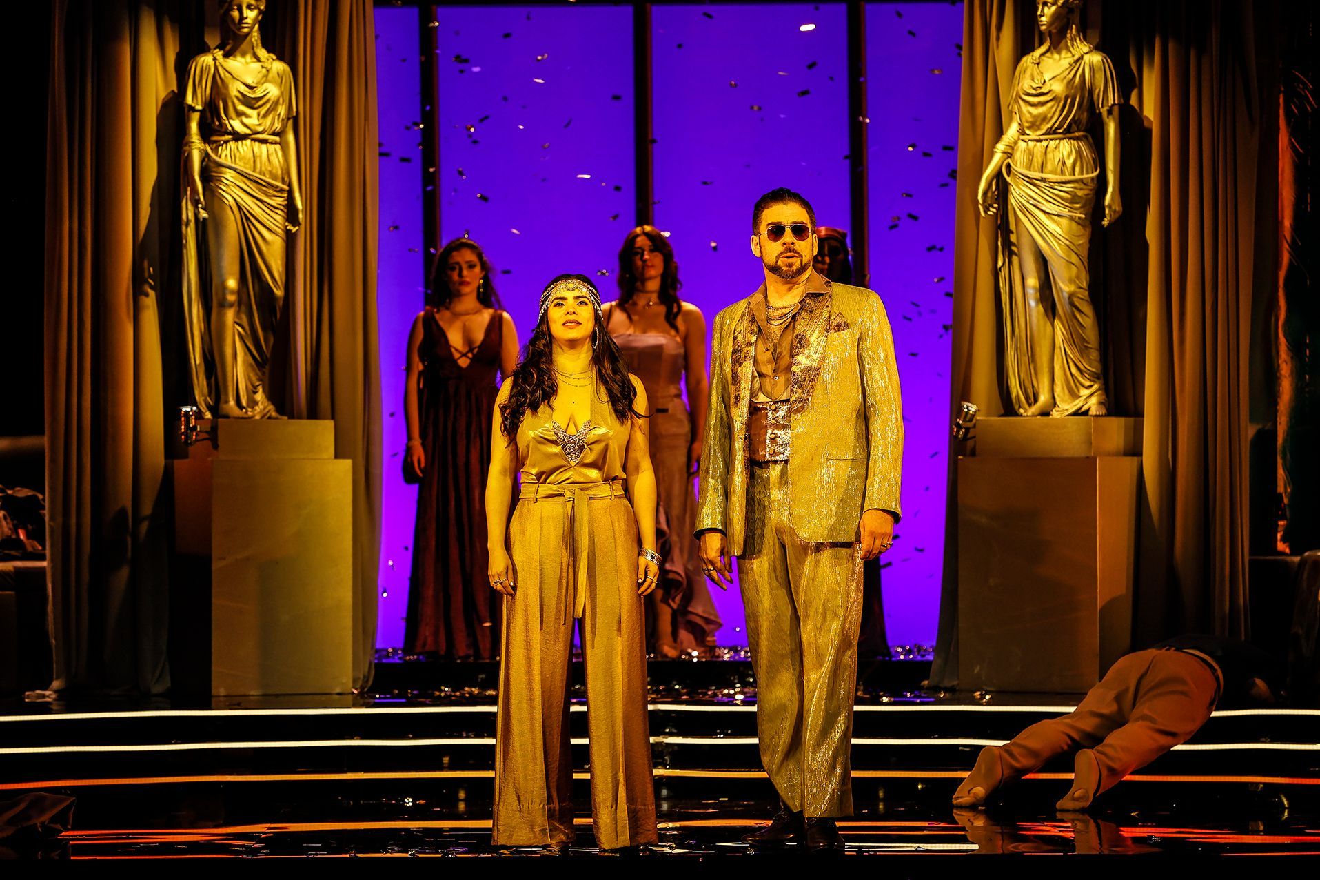 Meechot Marrero (Poppea) and Samuel Dundas (Nerone) &copy; Jeff Busby