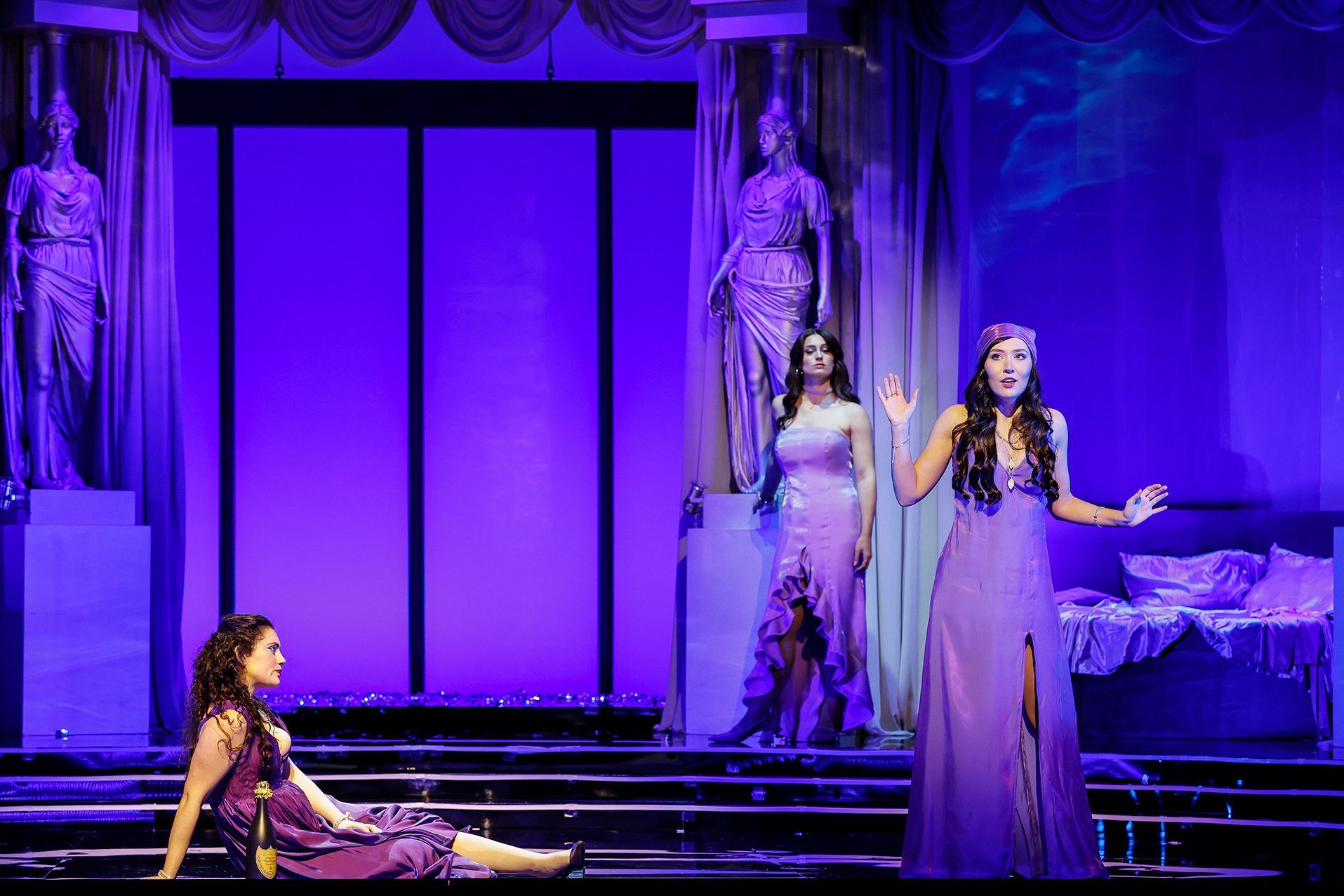 Alessia Pintabona (La Fortuna), Mia Chenea Robinson (Amore) and Amelia Wawrzon (La Virtù) &copy; Jeff Busby