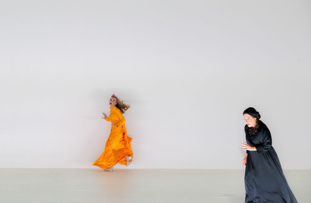 Vida Miknevičiūtė (Empress), Nina Stemme (Nurse) &copy; Festival d&rsquo;Aix-en-Provence 2026 | Monika Rittershaus