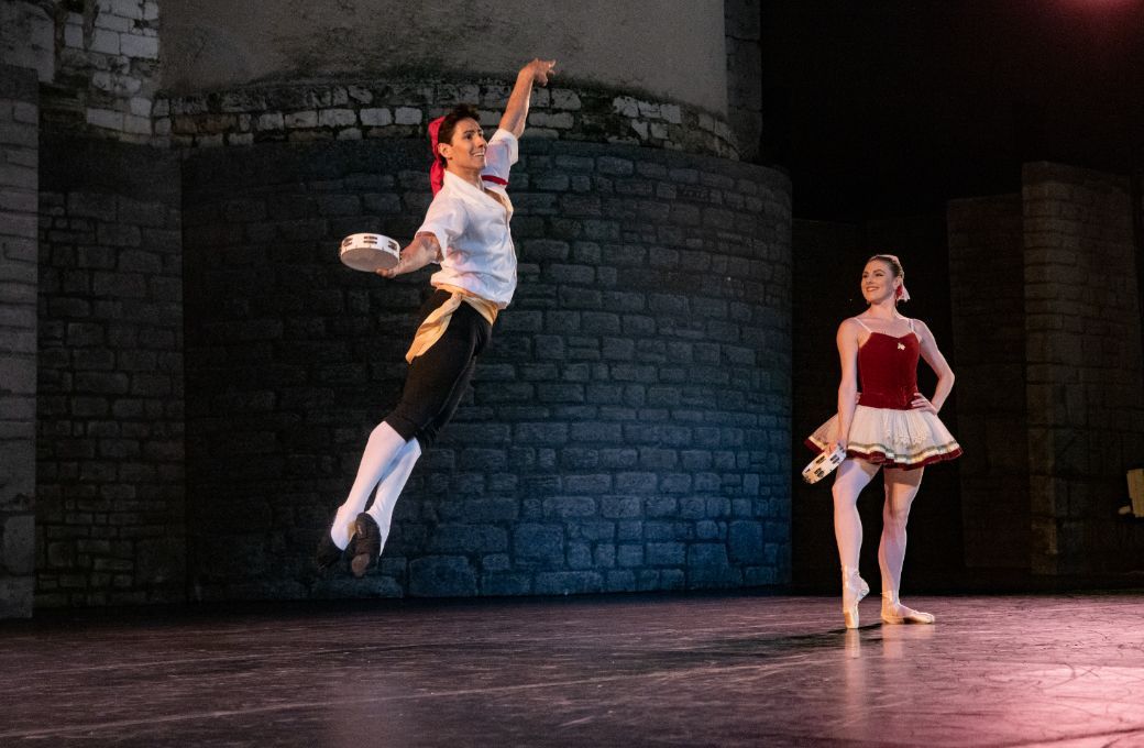 Roman Mejia and Tiler Peck in George Balanchine&rsquo;s <i>Tarantella</i> &copy; Damiano Mongelli