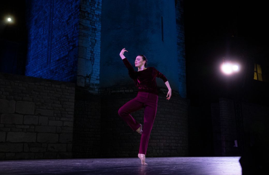Tiler Peck in <i>A Suite of Dances</i> by Jerome Robbins &copy; Damiano Mongelli