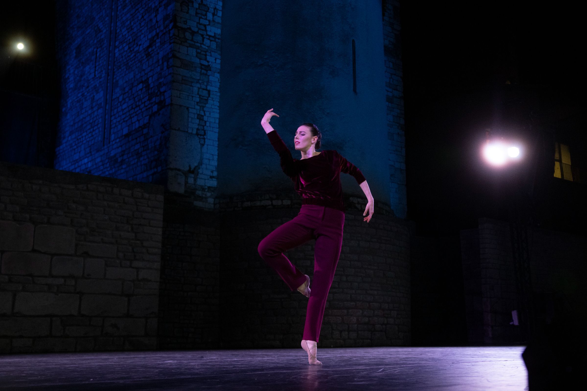 Tiler Peck in <i>A Suite of Dances</i> by Jerome Robbins &copy; Damiano Mongelli
