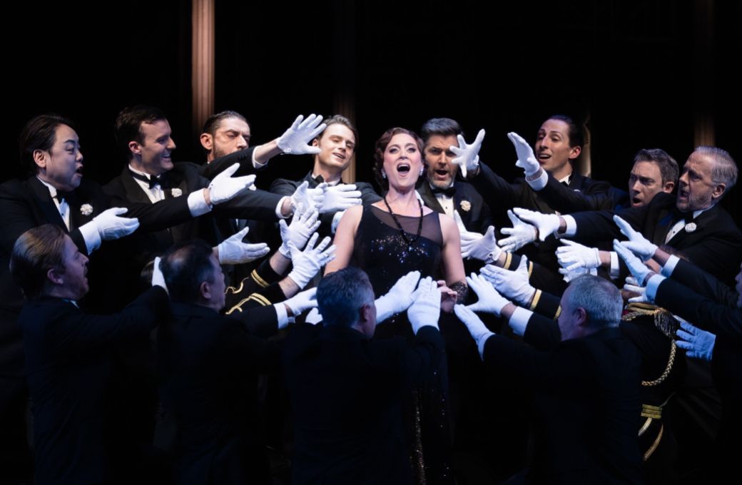 Julie Lea Goodwin (Hanna Glawari) and Opera Australia Chorus &copy; Carlita Sari