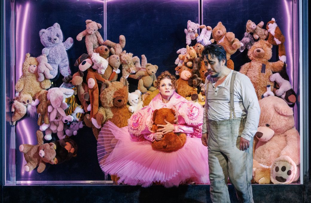 Anastasiya Taratorkina (Gilda) und Leonardo Lee (Rigoletto) © Felix Grünschloß