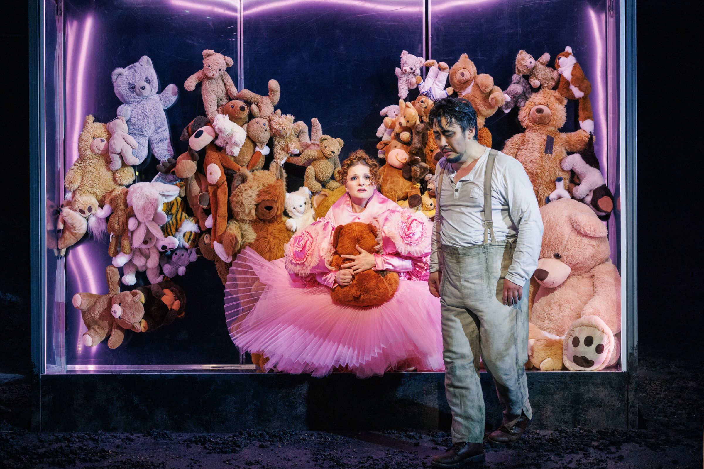 Anastasiya Taratorkina (Gilda) und Leonardo Lee (Rigoletto) © Felix Grünschloß