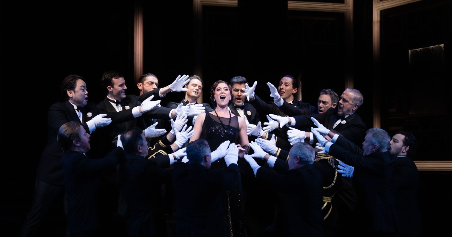 Wit, waltzes and a happy ending in Opera Australia’s <i>The Merry Widow</i> © Carlita Sari