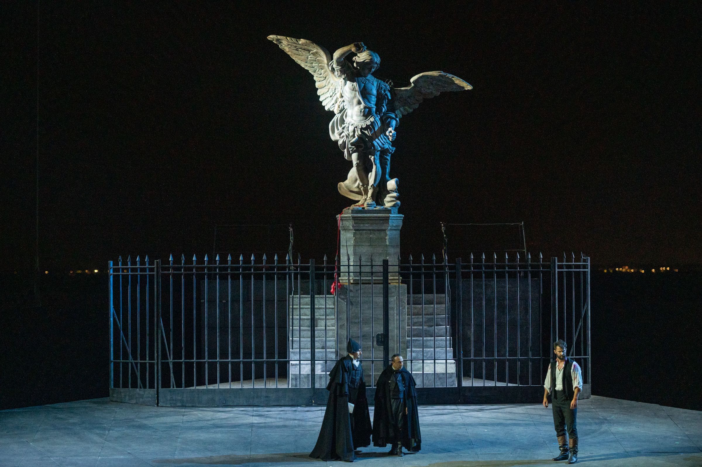 Adam Smith (Cavaradossi), Act 3 © Giorgio Andreuccetti