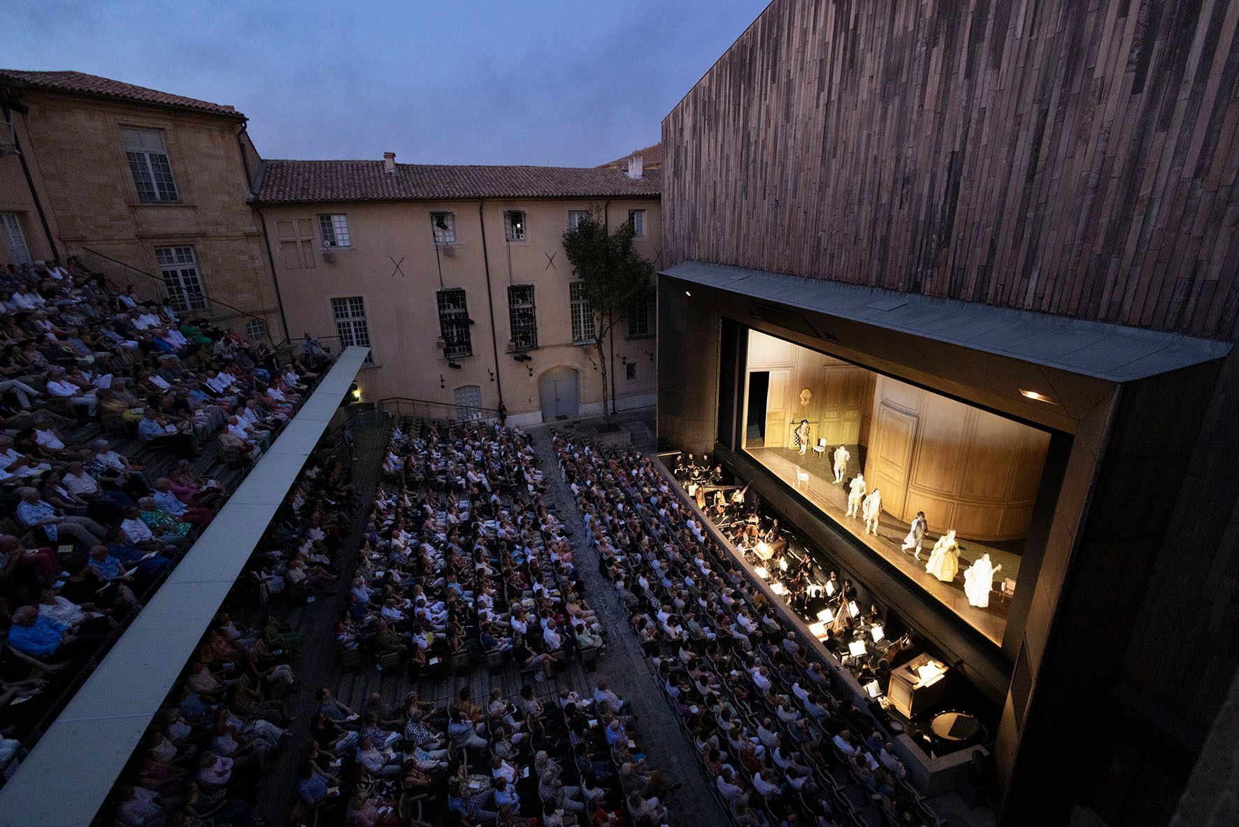 Seating at Festival d’Aix-en-Provence © Festival d’Aix-en-Provence | Vincent Beaume