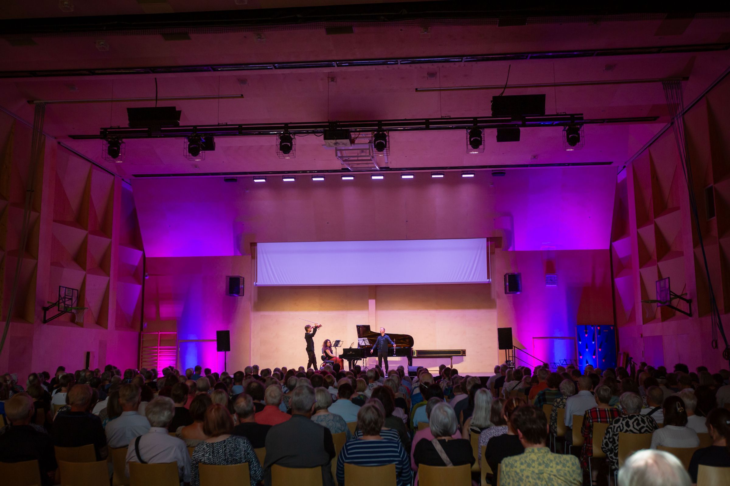 Concert in Tuupala School © Jonas Kukkonen | Kuhmon Kamarimusiikki