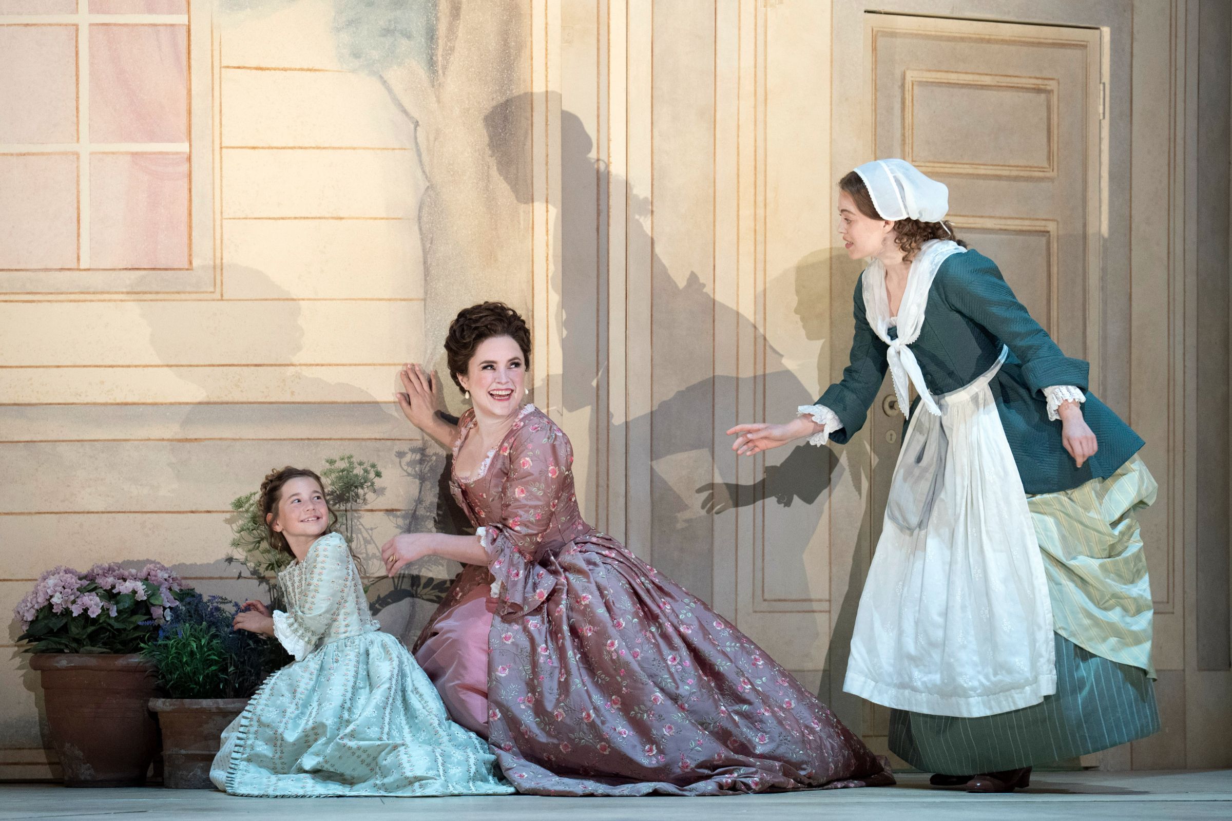 Pippa Barton (child), Louise Alder (Contessa Almaviva) and Johanna Wallroth (Susanna) &copy; Glyndebourne Productions Ltd. Photography by Richard Hubert Smith