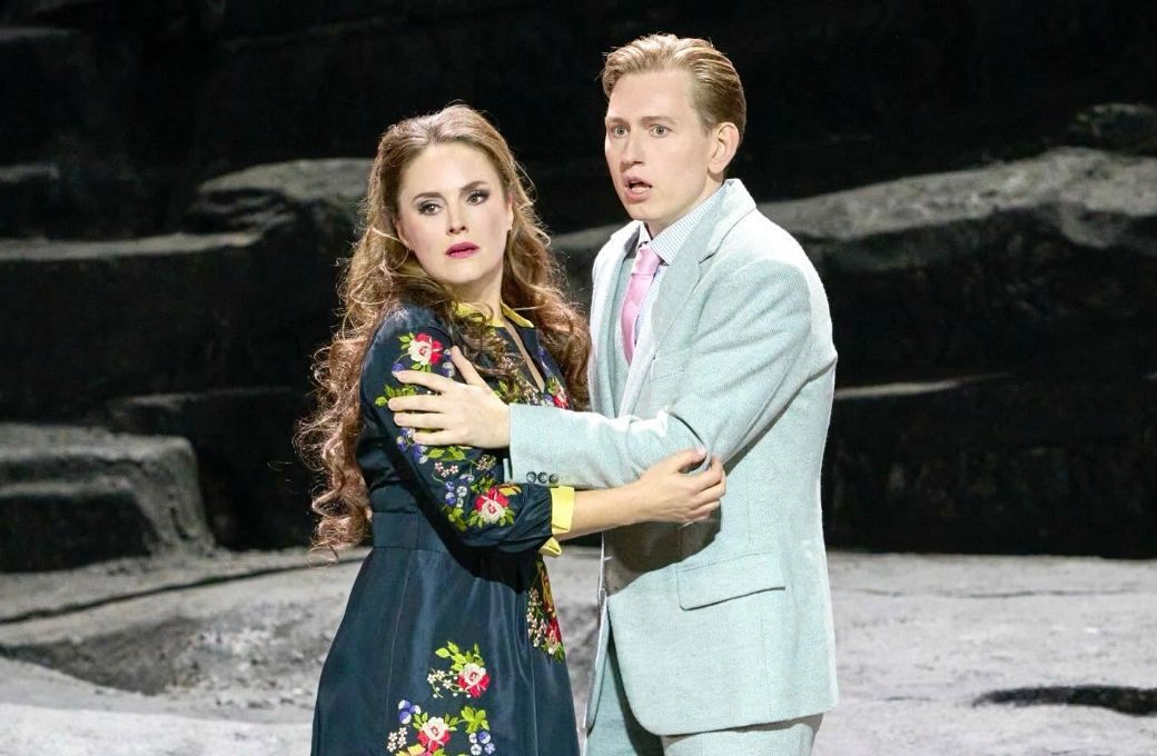 Louise Alder (Donna Anna) and Bogdan Volkov (Don Ottavio) &copy; Wiener Staatsoper | Michael P&ouml;hn