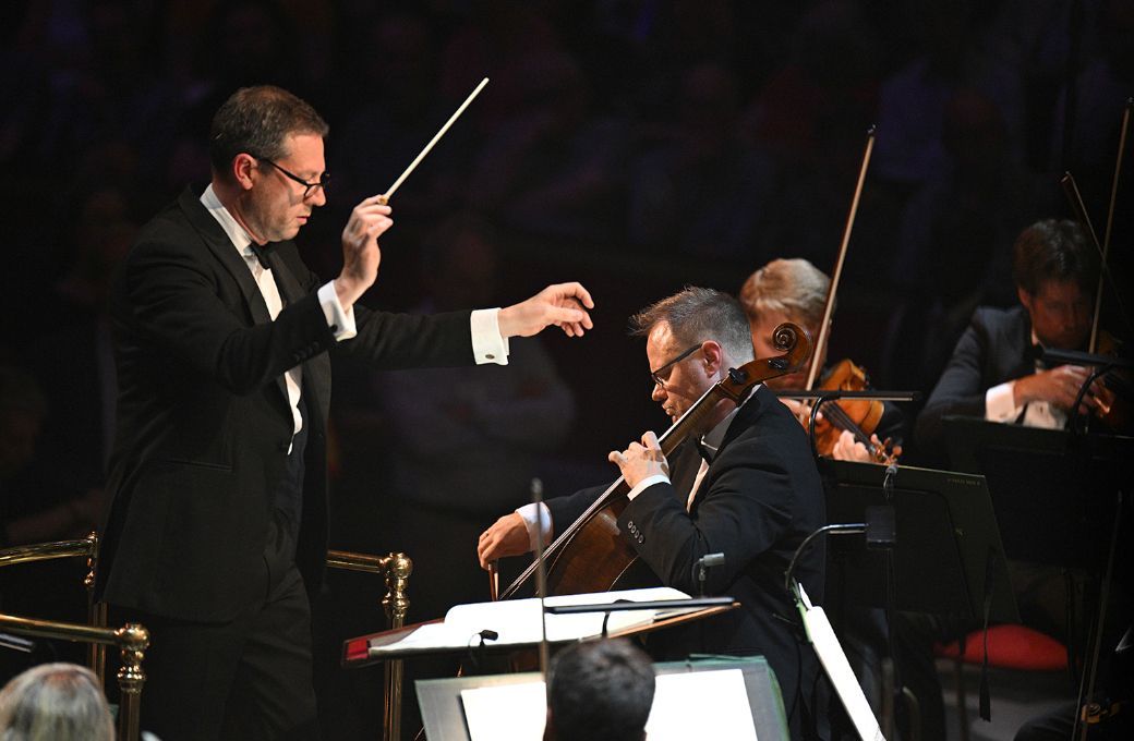 John Wilson and Jonathan Aasgaard with the Sinfonia of London &copy; BBC | Chris Christodoulou