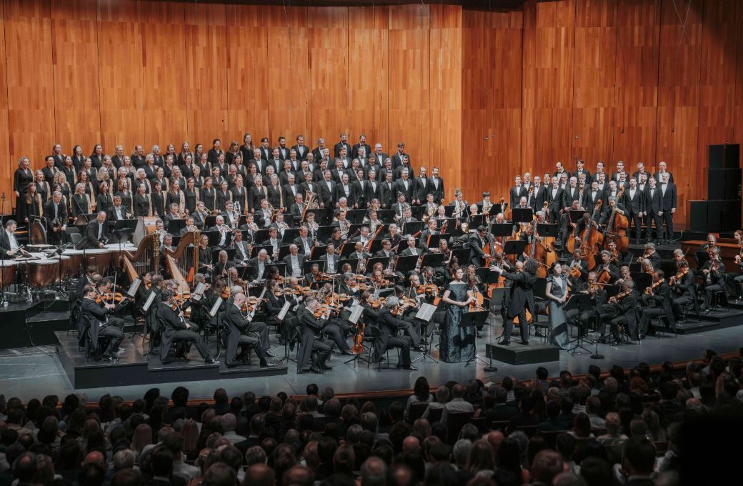 Mahlers Zweite mit den Wiener Philharmonikern, Singverein, Nadezhda Karyazina, Ying Fang und Dudamel &copy; SF | Marco Borrelli