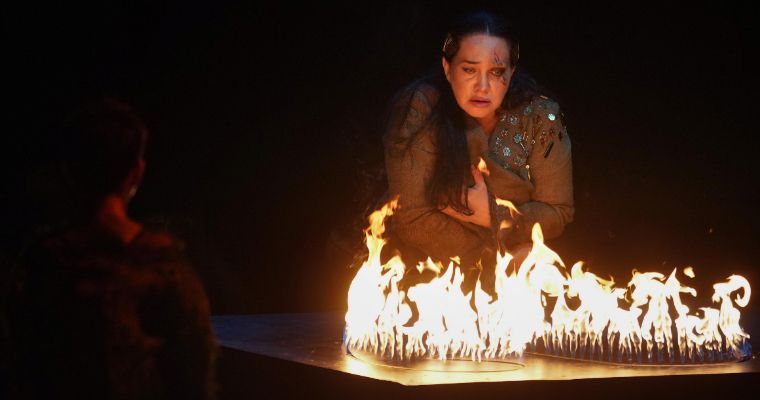Ksenia Dudnikova como Azucena en <i>Il trovatore</i> &copy; Javier del Real | Teatro Real