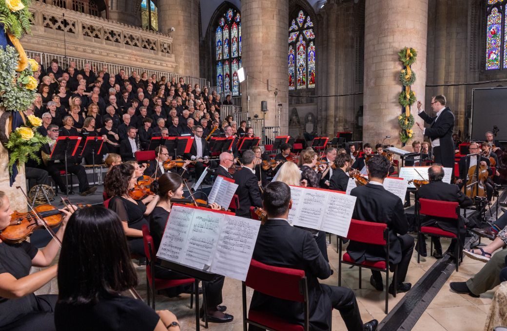 Samuel Hudson conducts the Philharmonia © James O’Driscoll