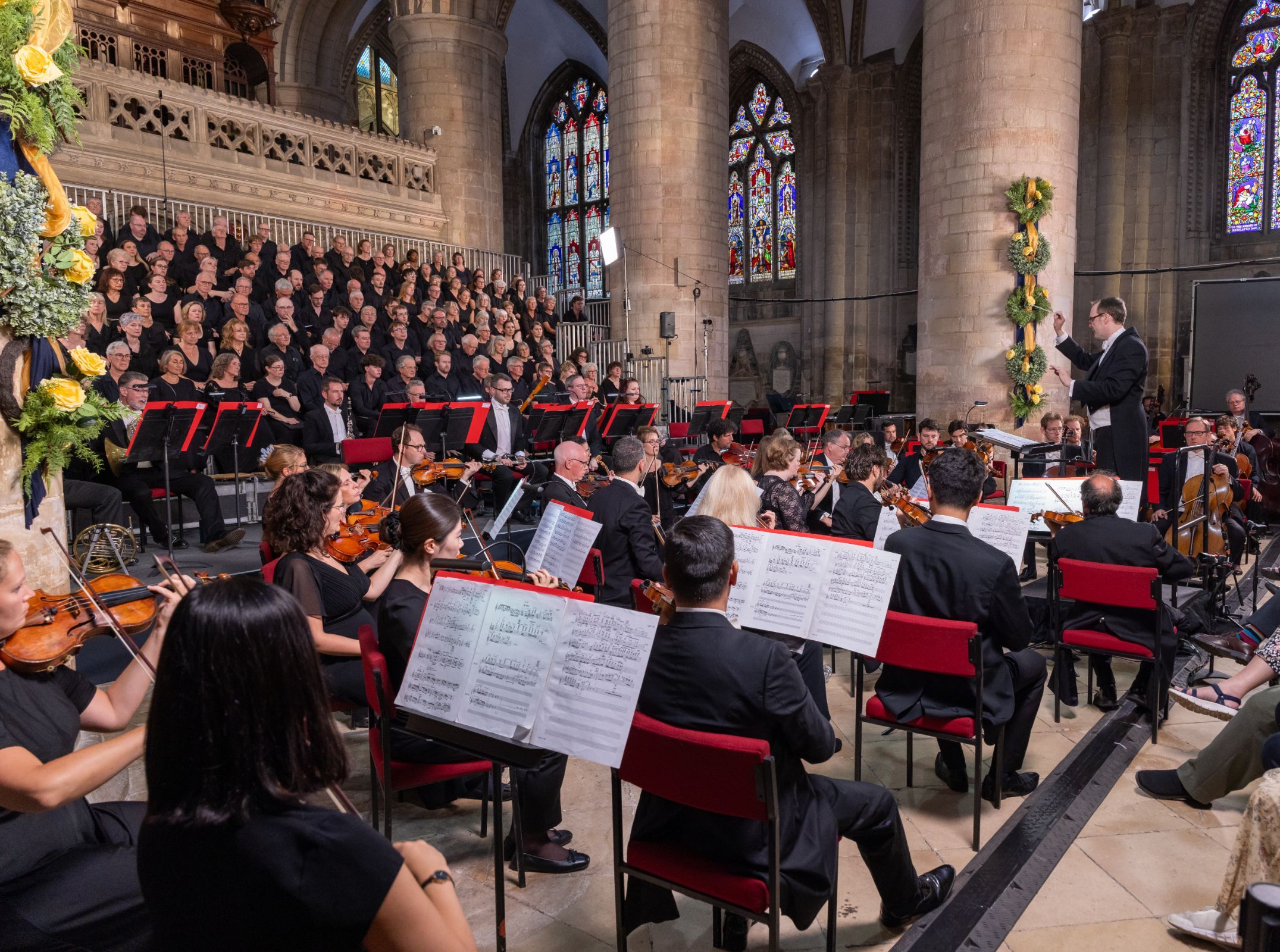 Samuel Hudson conducts the Philharmonia © James O’Driscoll
