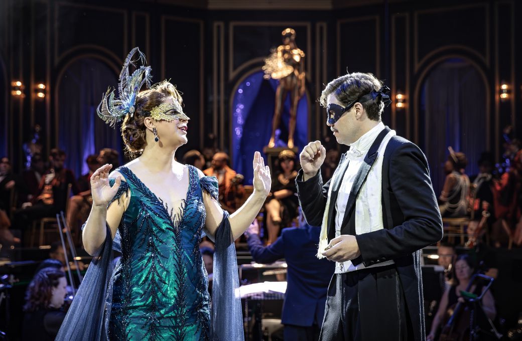 Alison Langer (Rosalinde) and Thomas Atkins (Eisenstein) &copy; Craig Fuller