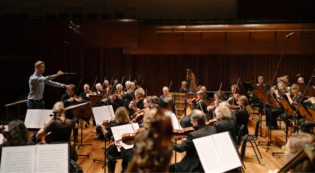 ENO Orchestra &copy; Drew Forsyth | ENO