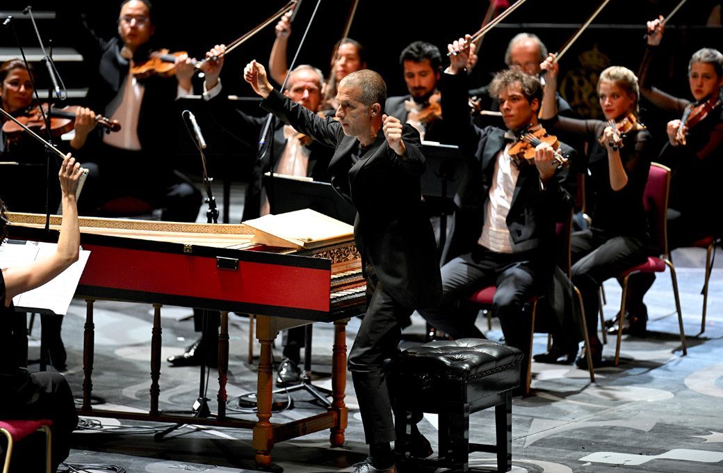 Omer Meir Wellber conducts the Deutsche Kammerphilharmonie Bremen &copy; BBC | Chris Christodoulou