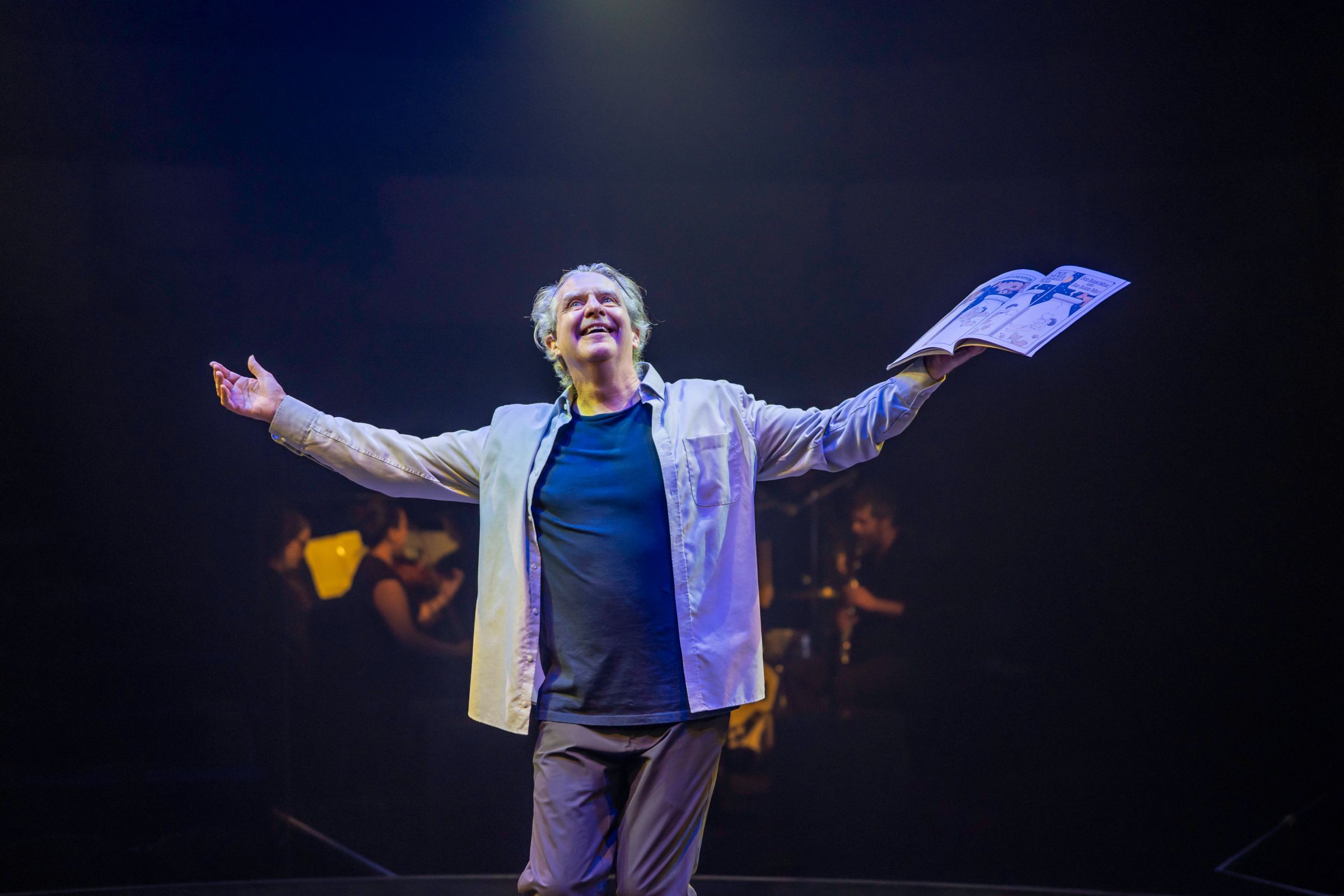 Phelim McDermott in <i>Tao of Glass</i> &copy; Johan Persson