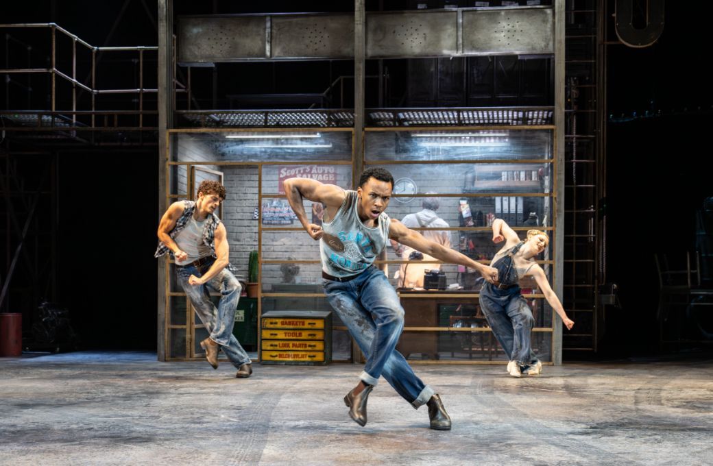 Rory MacLeod, Xavier Andriam Bolanoro and Lyra Treglown in Matthew Bourne’s <i>The Car Man</i> © Johan Persson
