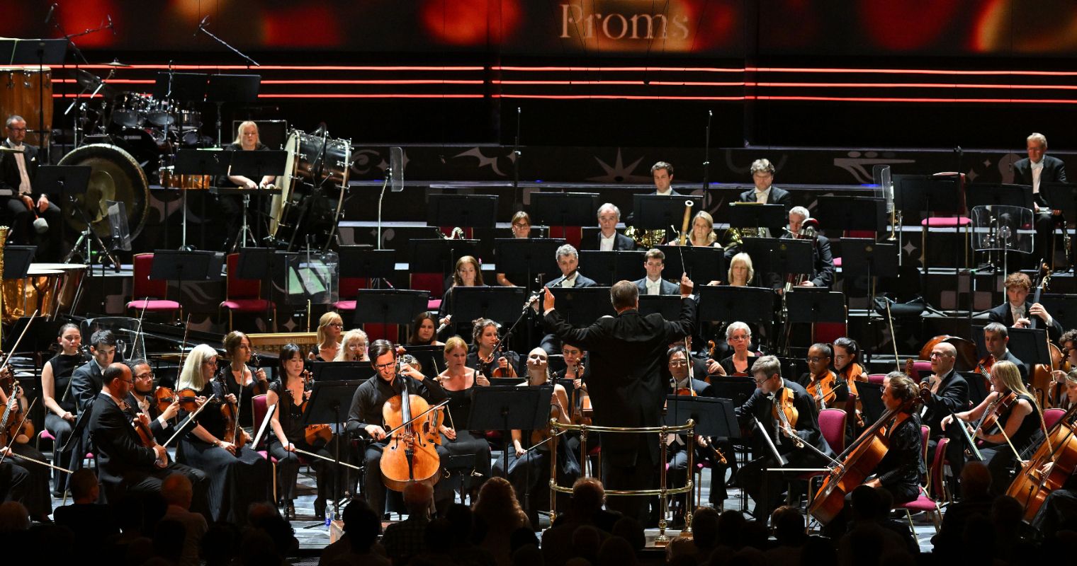 Beacons in the dark: Guy Johnston plays Britten at the BBC Proms &copy; BBC | Mark Allan