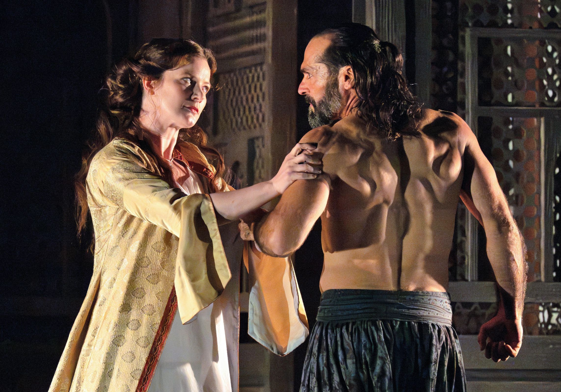 Liv Redpath (Konstanze) and Franck Saurel (Pasha Selim) © Glyndebourne Productions Ltd. Photo: Bill Knight